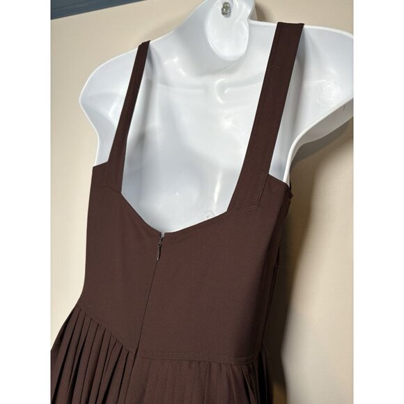 VINCE Chestnut Brown Pleated V-Neck Culottes Jumpsuit Wide Leg Romper Size 2 - Picture 5 of 8